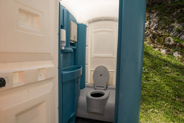 Portable Toilet Options We Offer in Littleton, CO